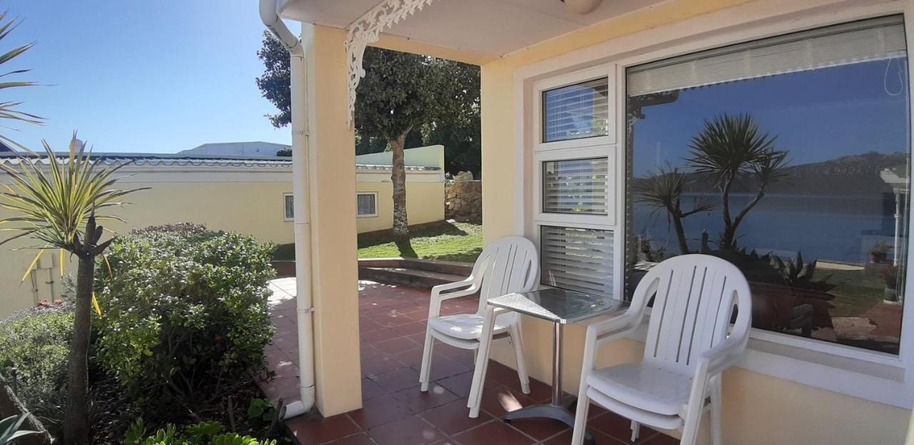 Meerhuis Cottage Langebaan Ngoại thất bức ảnh